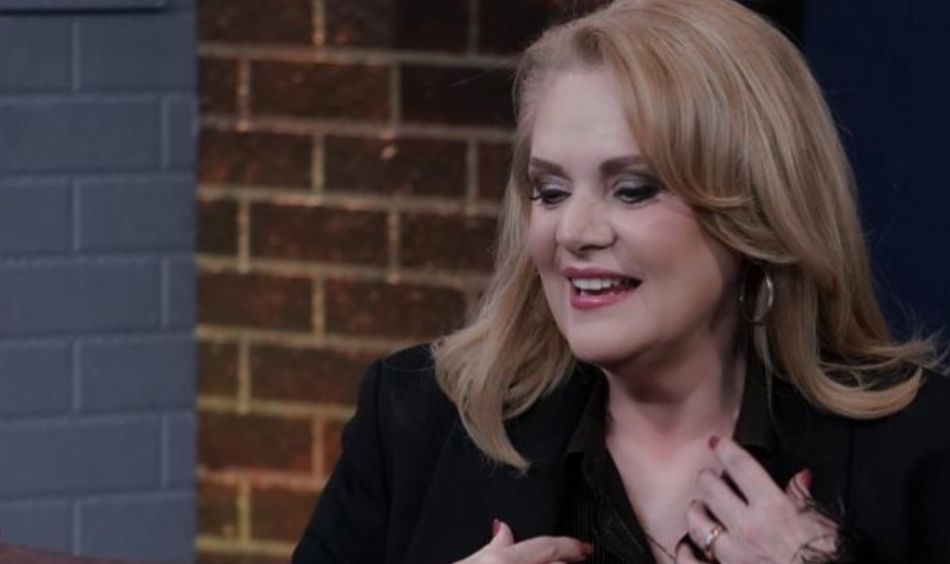 Erika Buenfil, a sus 61 años, posa desnuda por primera vez Sergio Valle